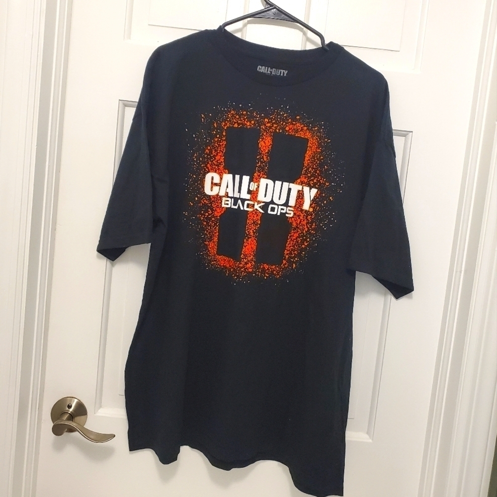 Call Of Duty Black Ops II Black 100% cotton S/S Tee Size XL, casual